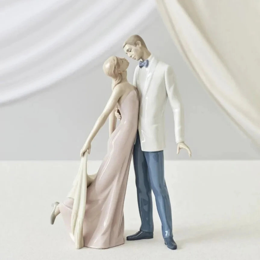 Lladro Happy Anniversary Couple Figurine Porcelain