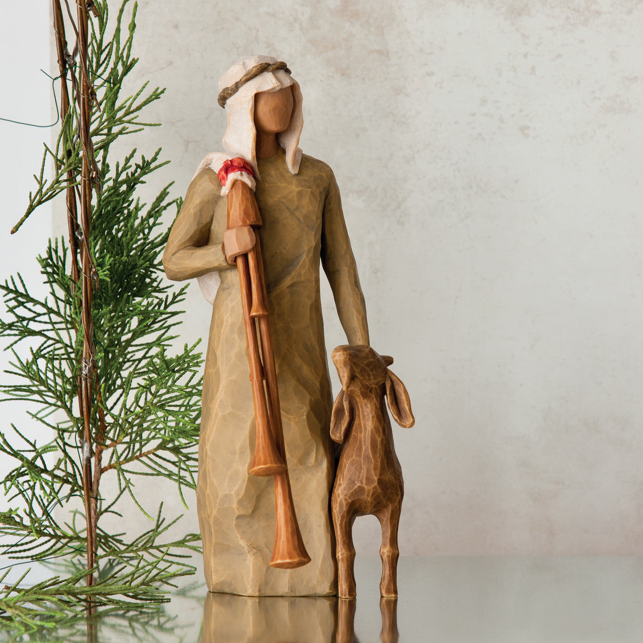 Willow Tree Zampognaro Shepherd With Bagpipes nativity figure